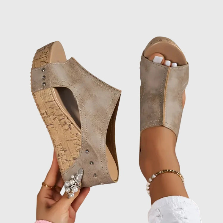 Melissa – Orthopädische Sandalen