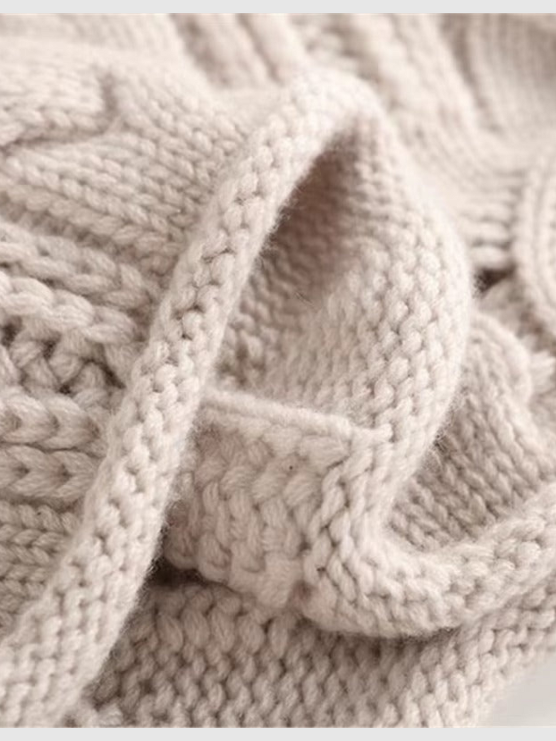 Carla – Eleganter Wollpullover