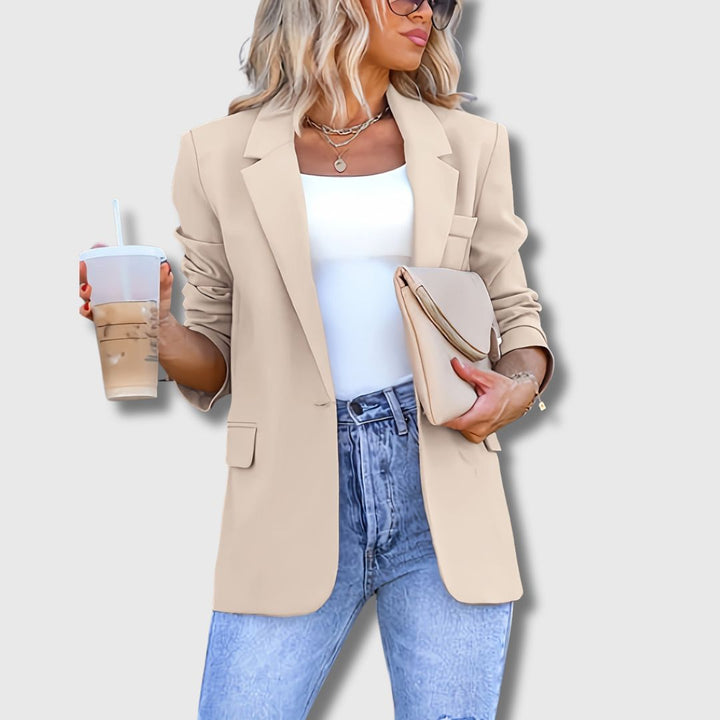 Sylvie – Beigefarbener Damenblazer „Eleganz“ (Limitierte Auflage)