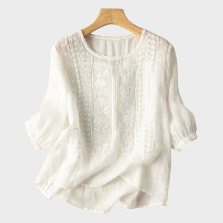 Kasey – Elegant & Comfortable Blouse