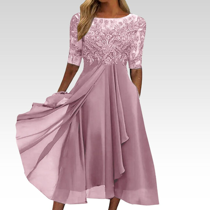 Taryn – Elegantes Midikleid aus Spitze