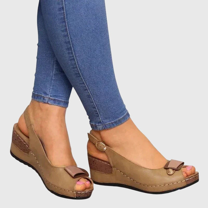 Valérie | Orthopädische Sandalen mit stützender Sohle