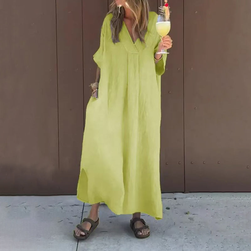 Lucia - Kleid in lockerer Passform mit V-Ausschnitt 