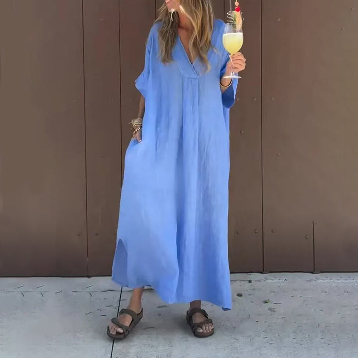 Lucia - Kleid in lockerer Passform mit V-Ausschnitt 