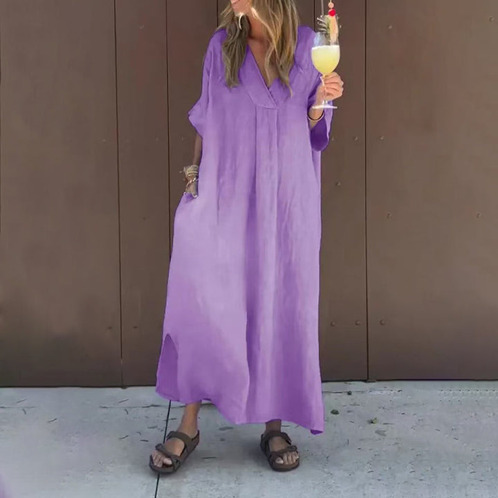 Lucia - Kleid in lockerer Passform mit V-Ausschnitt 